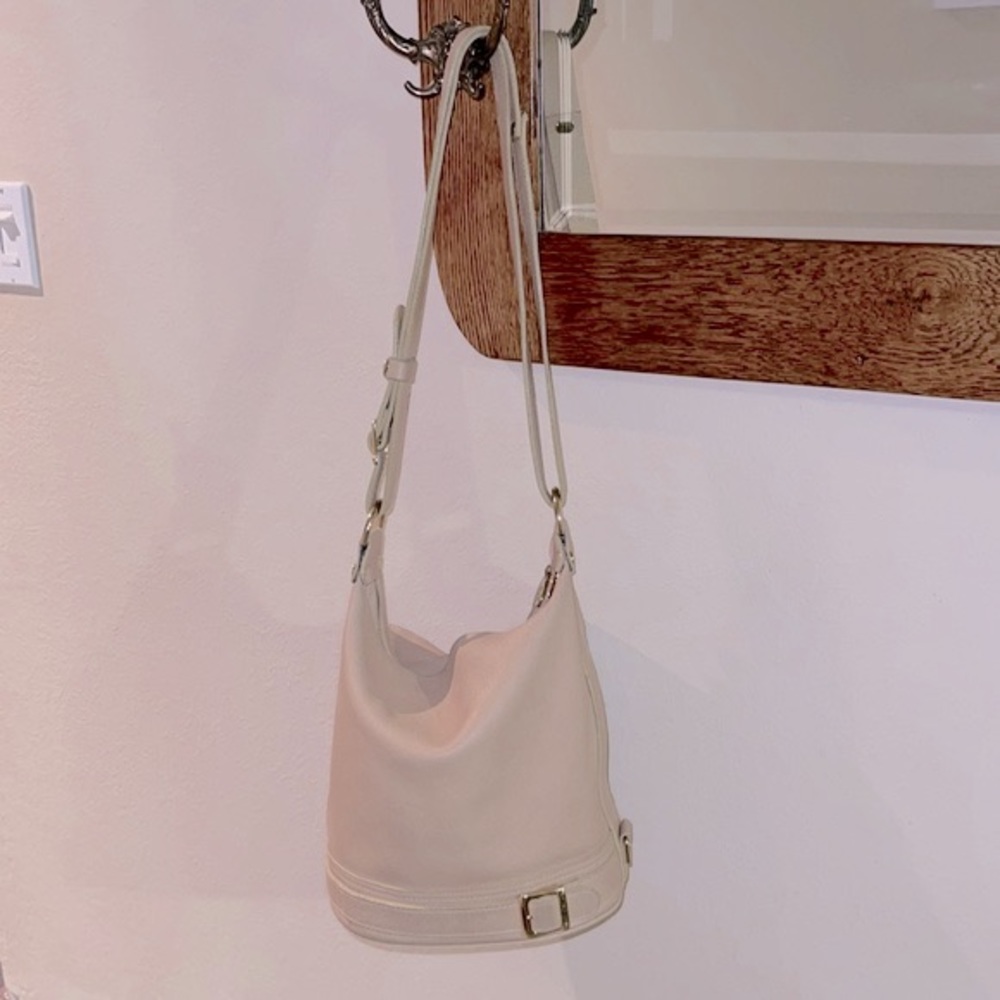 💋 Valentina Leather Bucket Bag